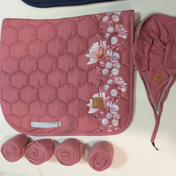 Dotibel Pink Floral Dressage Saddle Pad with Matching Fly Bonnet and Polo Wraps - Picture 1 of 2